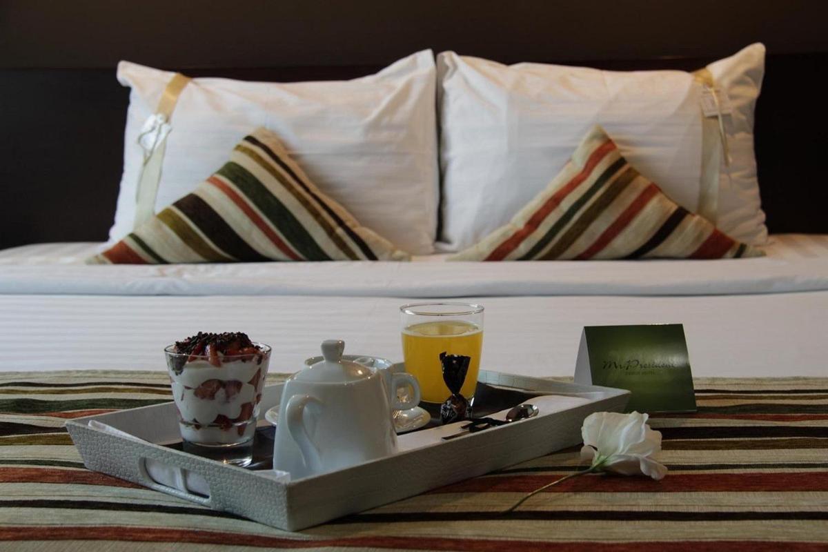 Design Hotel Mr President Belgrad Exteriör bild