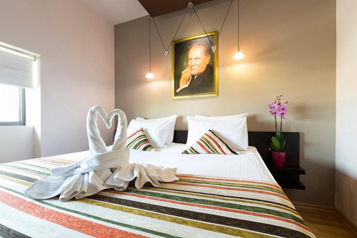 Design Hotel Mr President Belgrad Exteriör bild